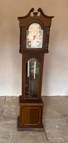 Tempus fugit grandfather - grandfather, clock