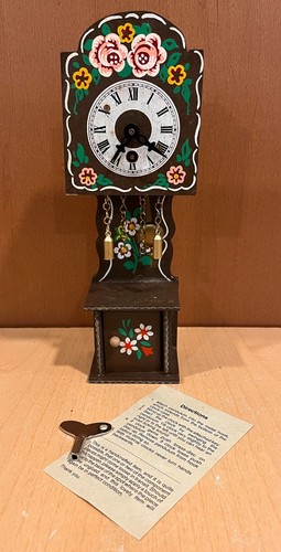 Vintage miniature hand painted - vintage,